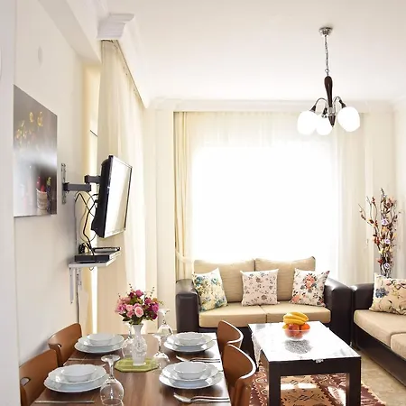 B1 Arnna Apartment